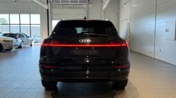 
										Audi E-Tron 50 Quattro full									