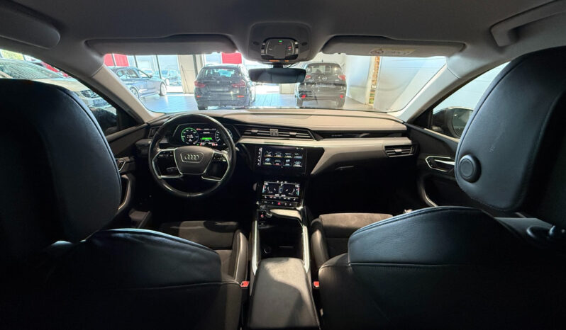 
								Audi E-Tron 50 Quattro full									