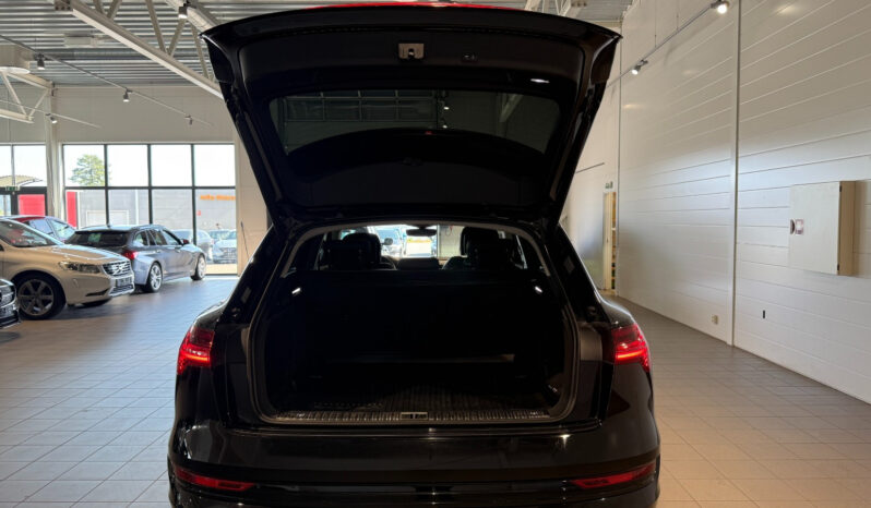 
								Audi E-Tron 50 Quattro full									