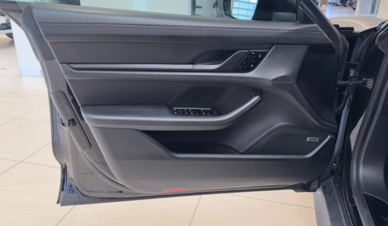 
								Porsche Taycan 4S Direct Drive/Automatic full									