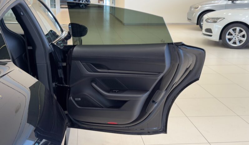 
								Porsche Taycan 4S Direct Drive/Automatic full									