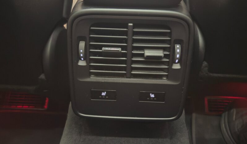 
								Porsche Taycan 4S Direct Drive/Automatic full									