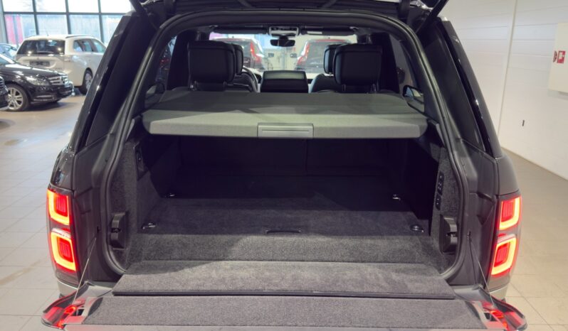 
								Land Rover Range Rover P400e Automatic full									