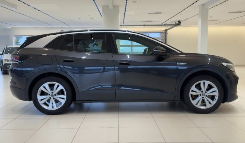 
								Volkswagen ID.4 Pro Performance full									