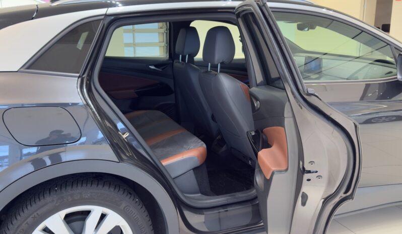 
								Volkswagen ID.4 Pro Performance full									