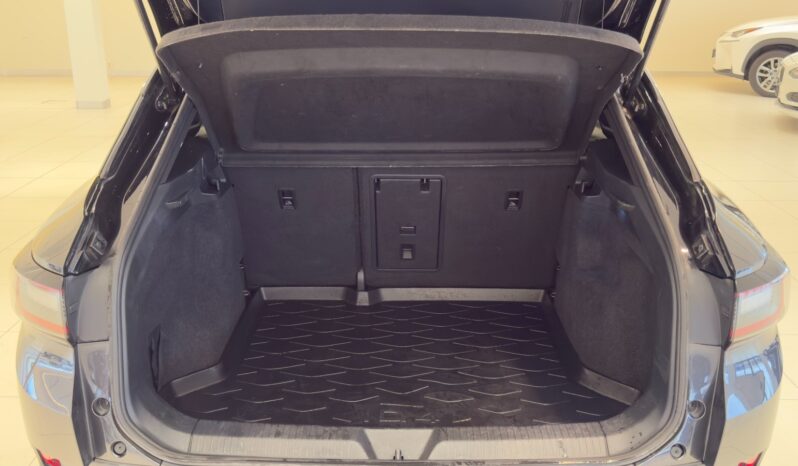 
								Volkswagen ID.4 Pro Performance full									