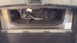 
										Volkswagen ID.4 Pro Performance full									