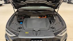 
										Audi E-Tron 55 Quattro full									