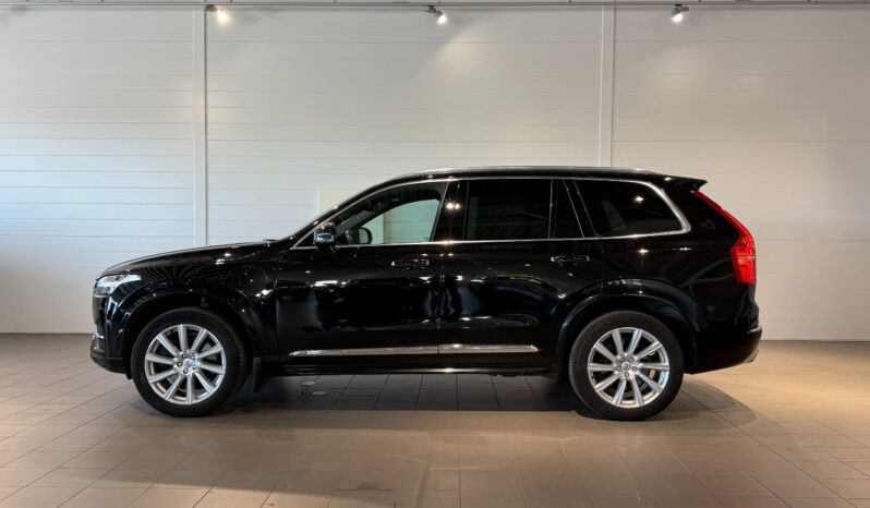 
								Volvo XC90 T8 TwEn AWD Geartronic full									