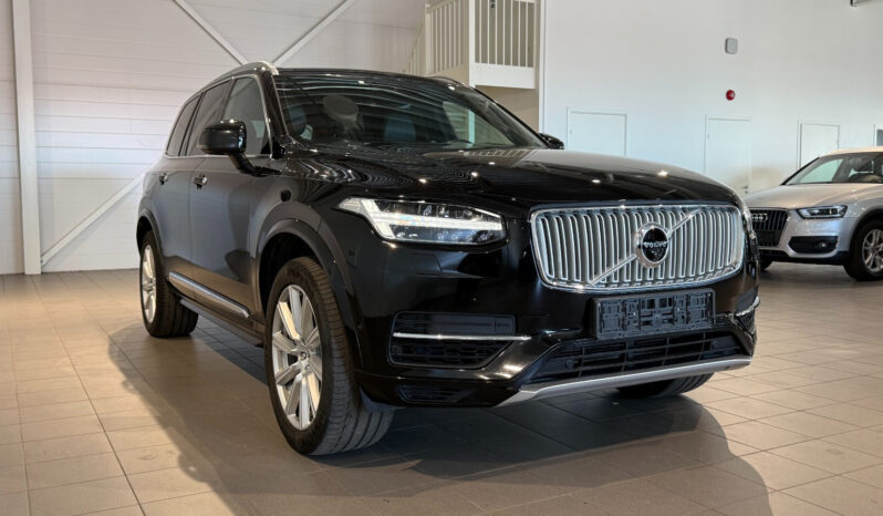 
								Volvo XC90 T8 TwEn AWD Geartronic full									