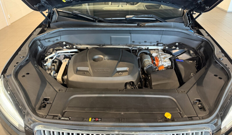 
								Volvo XC90 T8 TwEn AWD Geartronic full									