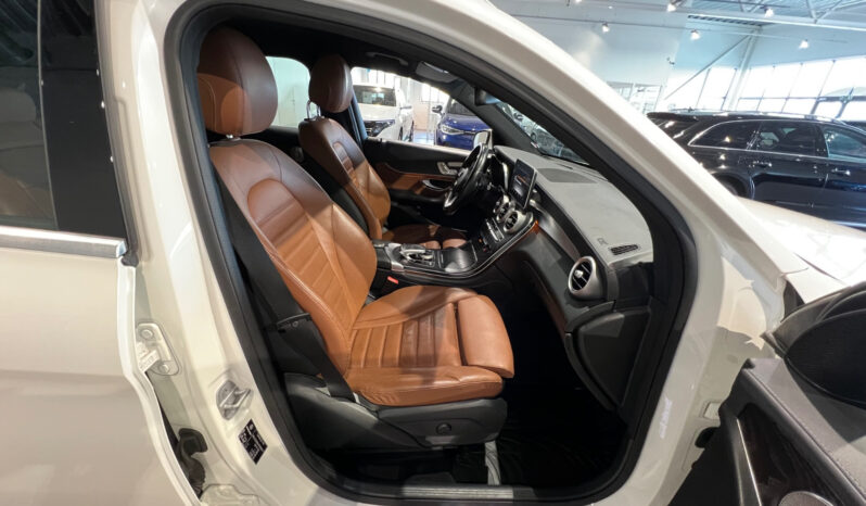 
								Mercedes-Benz GLC 350 e 4MATIC 7G-Tronic Plus full									