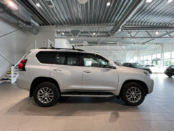 
										Toyota Land Cruiser Prado full									