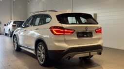 
										BMW X1 xDrive20i Steptronic full									