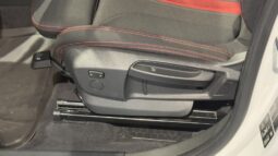 
										BMW X1 xDrive20i Steptronic full									