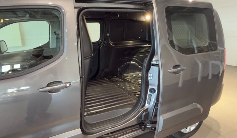 
								Citroën Berlingo full									