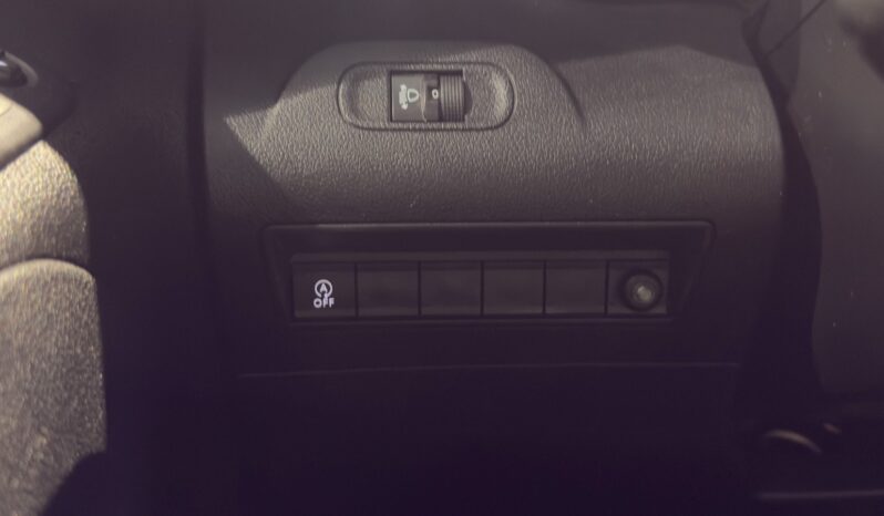 
								Citroën Berlingo full									