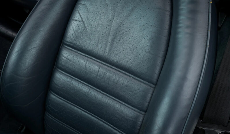 
								1988 Porsche 911 Carrera Coupe (German-market) full									