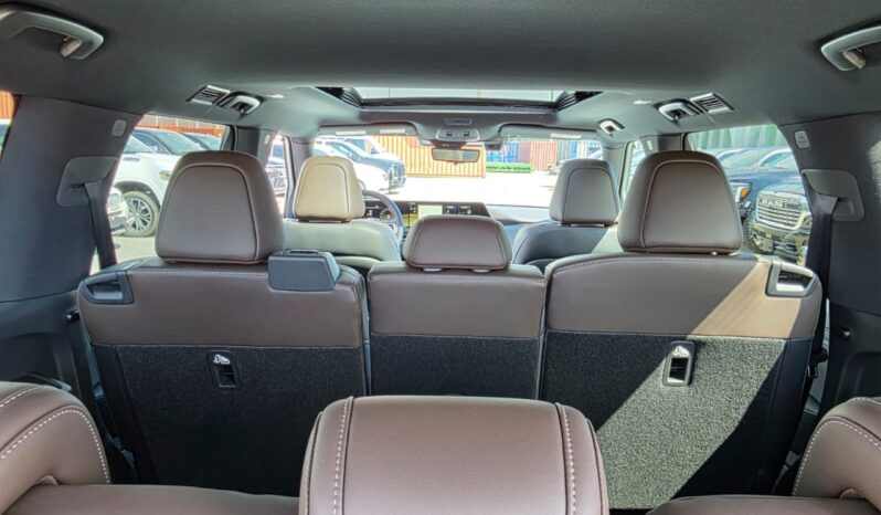 
								Nissan Patrol Armada Platinum full									